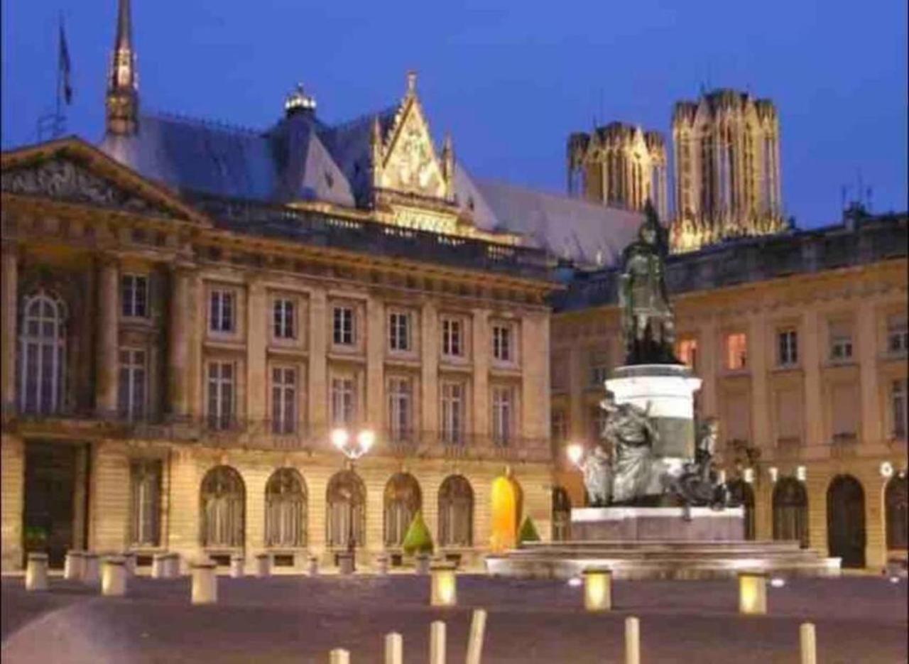 Centre-ville -6 Personnes 1 Er Etage Appartement Reims