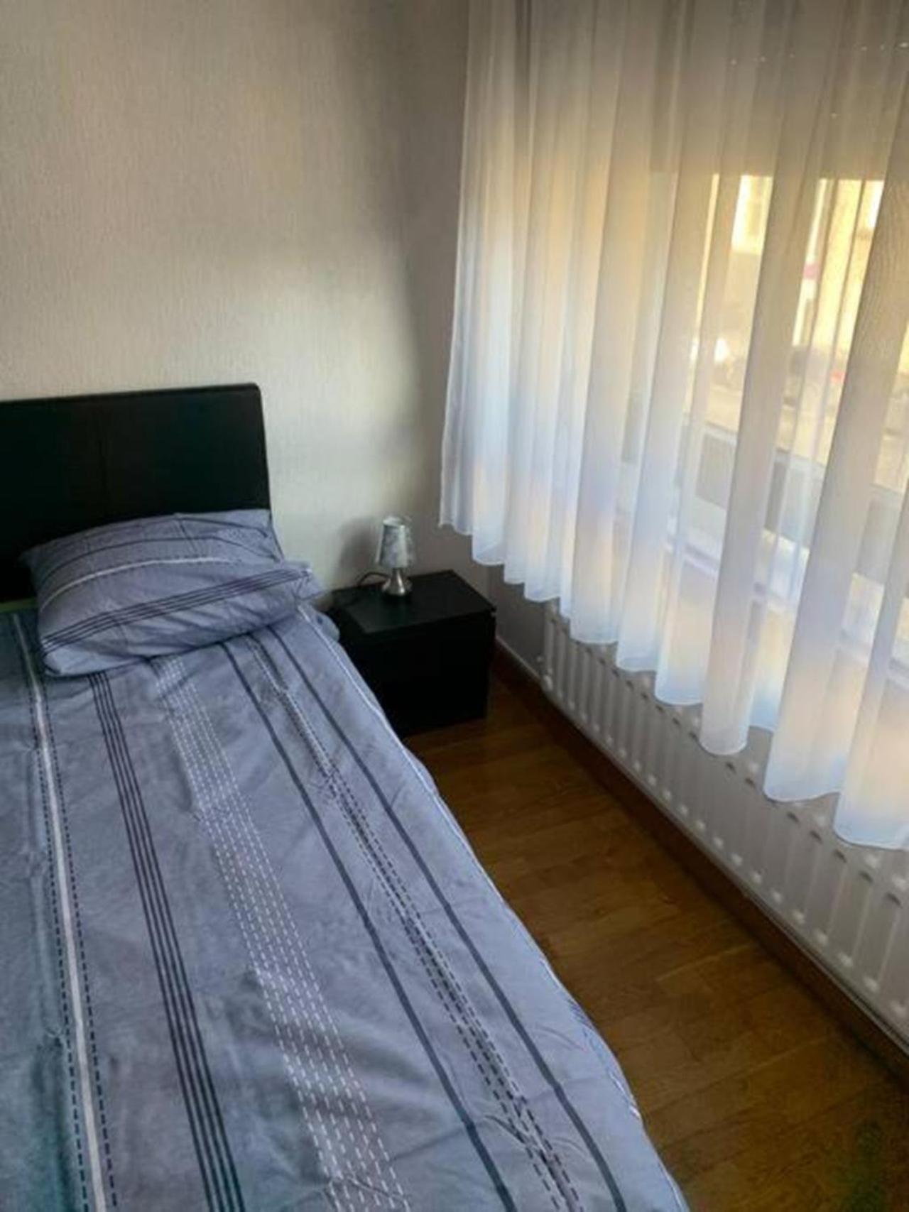 Centre-ville -6 Personnes 1 Er Etage Appartement *